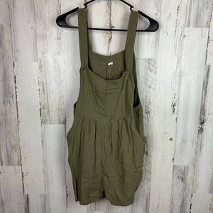 Caracilia | Green Loose Linen Romper